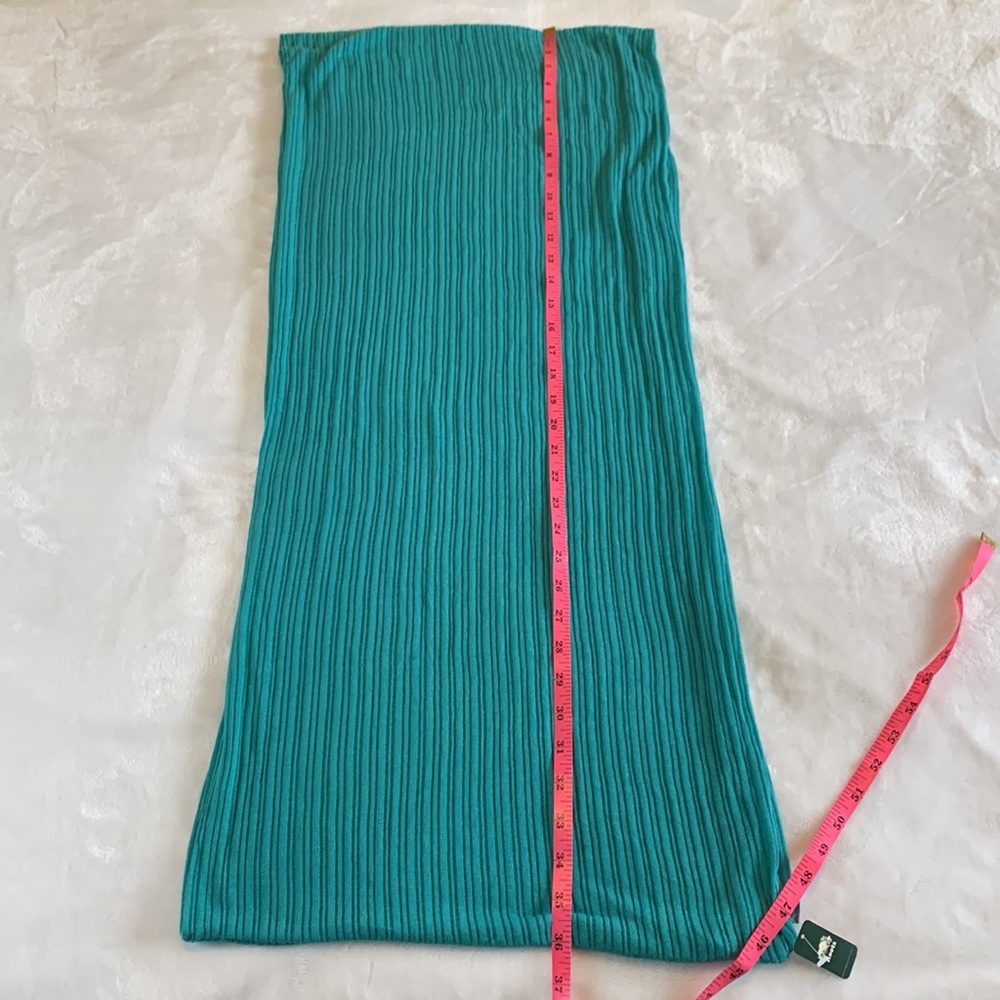 Roots Ribbed Knit Infinity Scarf - Picture 11 of 13